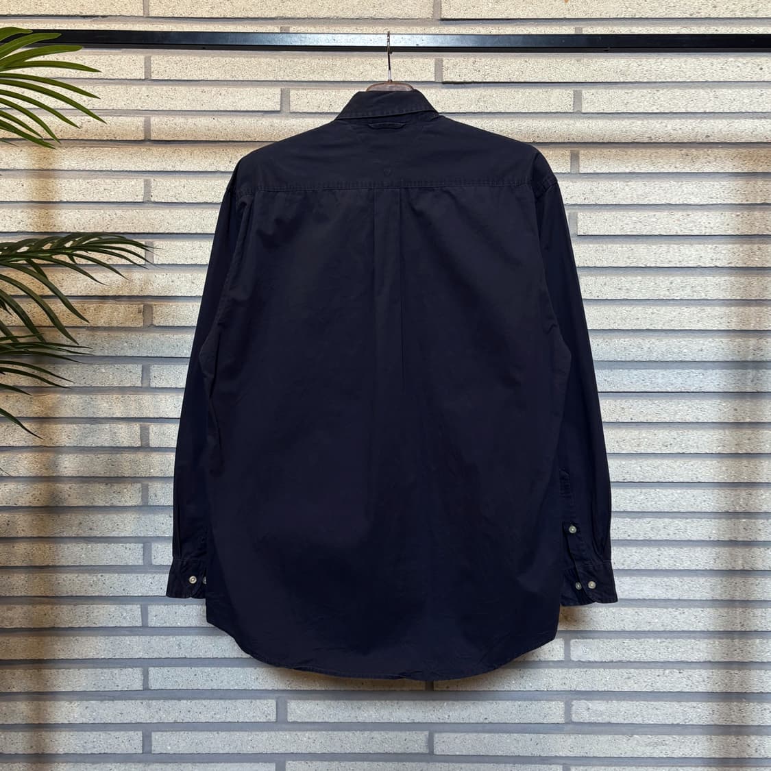 TOMMY HILFIGER 타미힐피거 코튼 워크셔츠 플랩포켓 로고 디테일 상품이미지3