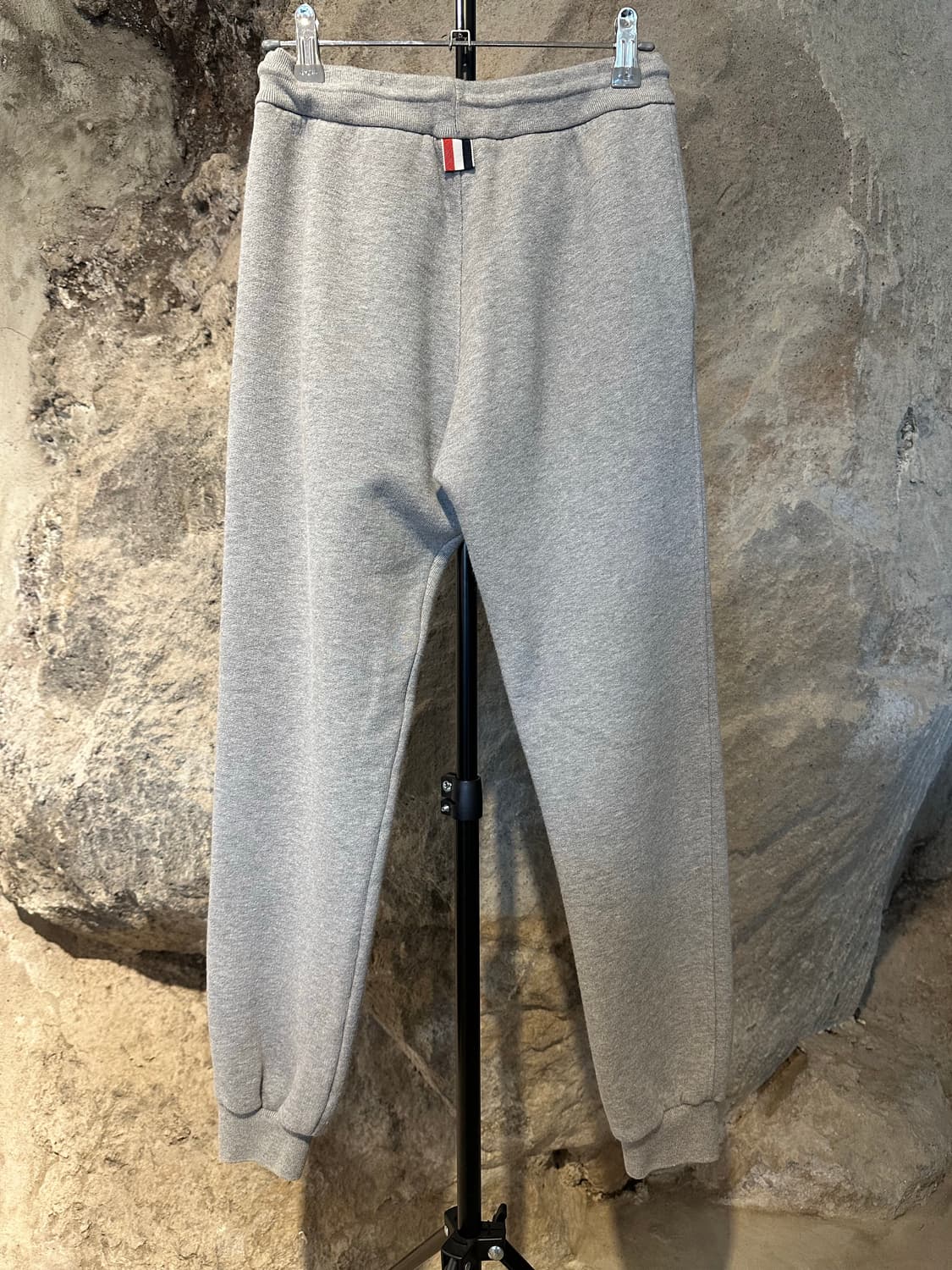 톰브라운 트레이닝 팬츠 상품이미지2