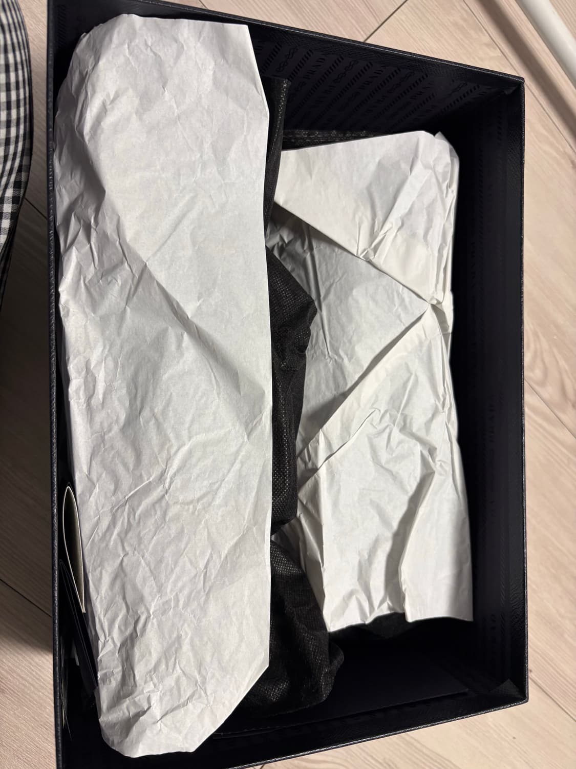 프라다 털 슬리퍼 사이즈 8 상품이미지8