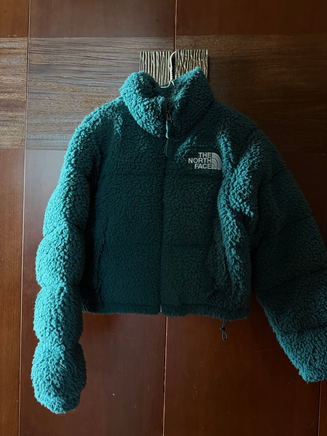 The North Face Women’s High Pile Nuptse 상품이미지1