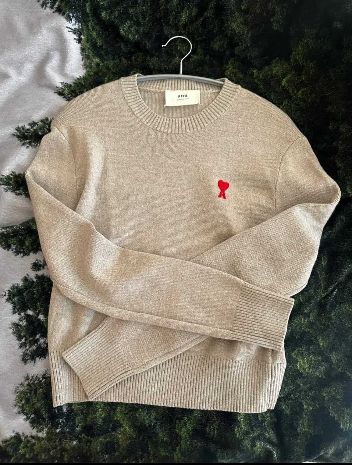 아미 스몰 로고 니트 상품이미지2