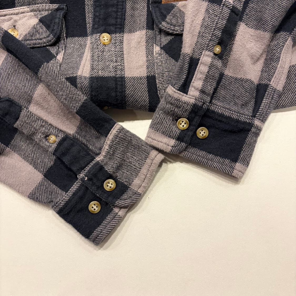 [L] 칼하트 빈티지 투포켓 체크 셔츠 B422 상품이미지8