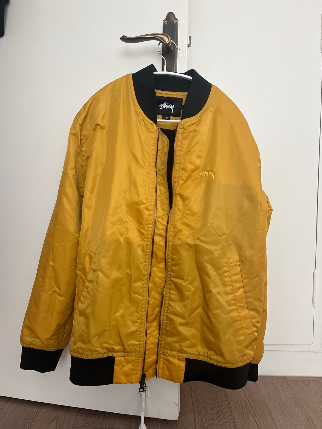 스투시 봄버자켓 상품이미지1