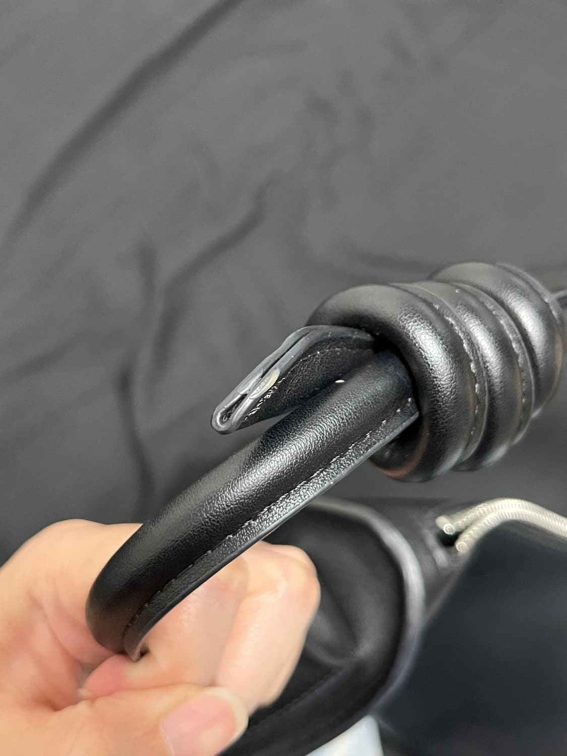 사비 블랙 숄더백 상품이미지2