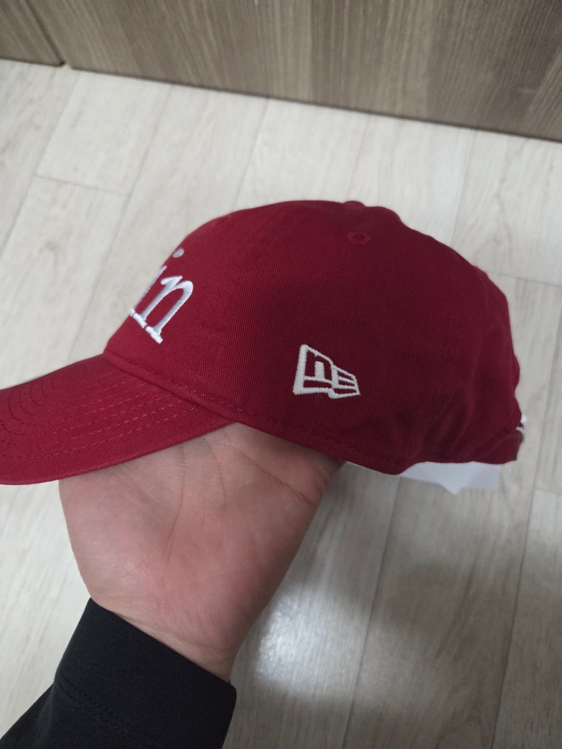 뉴에라 마뗑킴 베이직 언스트럭쳐 볼캡 레드 상품이미지2