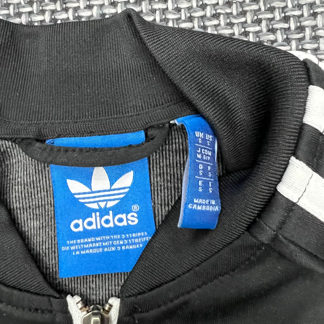 착샷O 아디다스 블랙 슈퍼스타 져지 상품이미지2