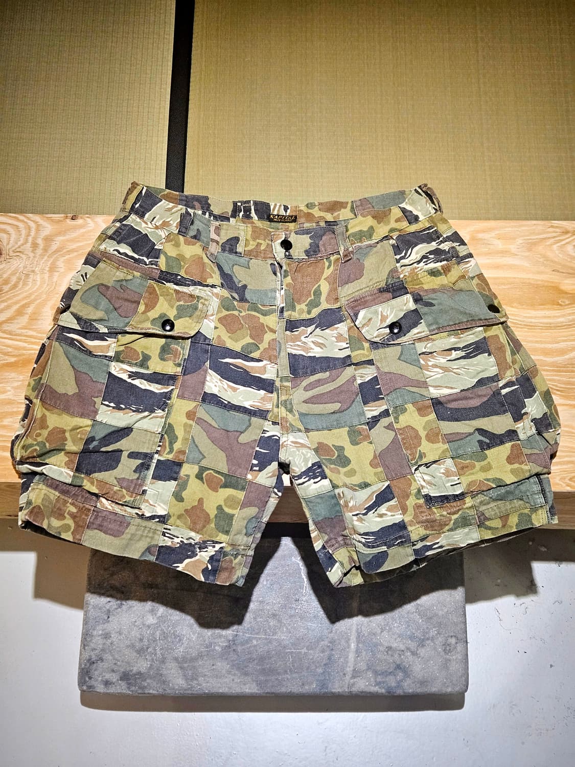 캐피탈 카모 카고 숏 팬츠 상품이미지1