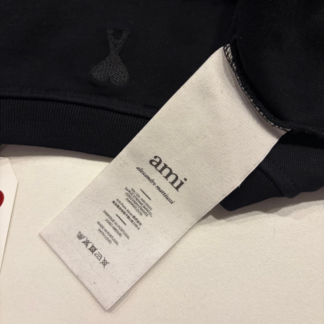 [L] 아미 스몰 로고 긴팔 티셔츠 블랙 B342 상품이미지7