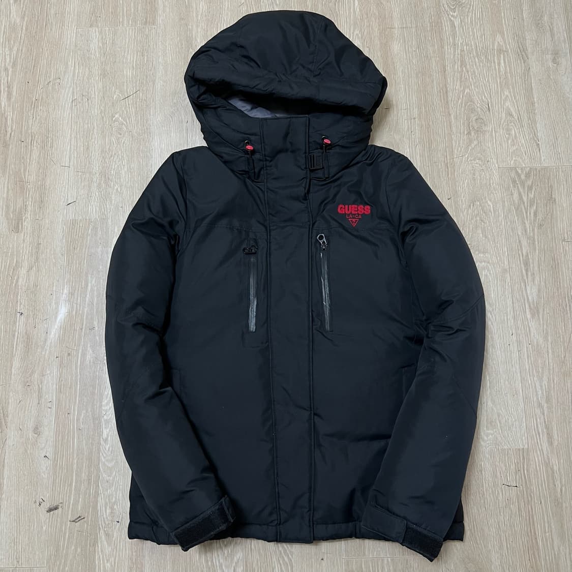 게스 여성 헤비 덕다운 후드 패딩 XS/85  상품이미지1