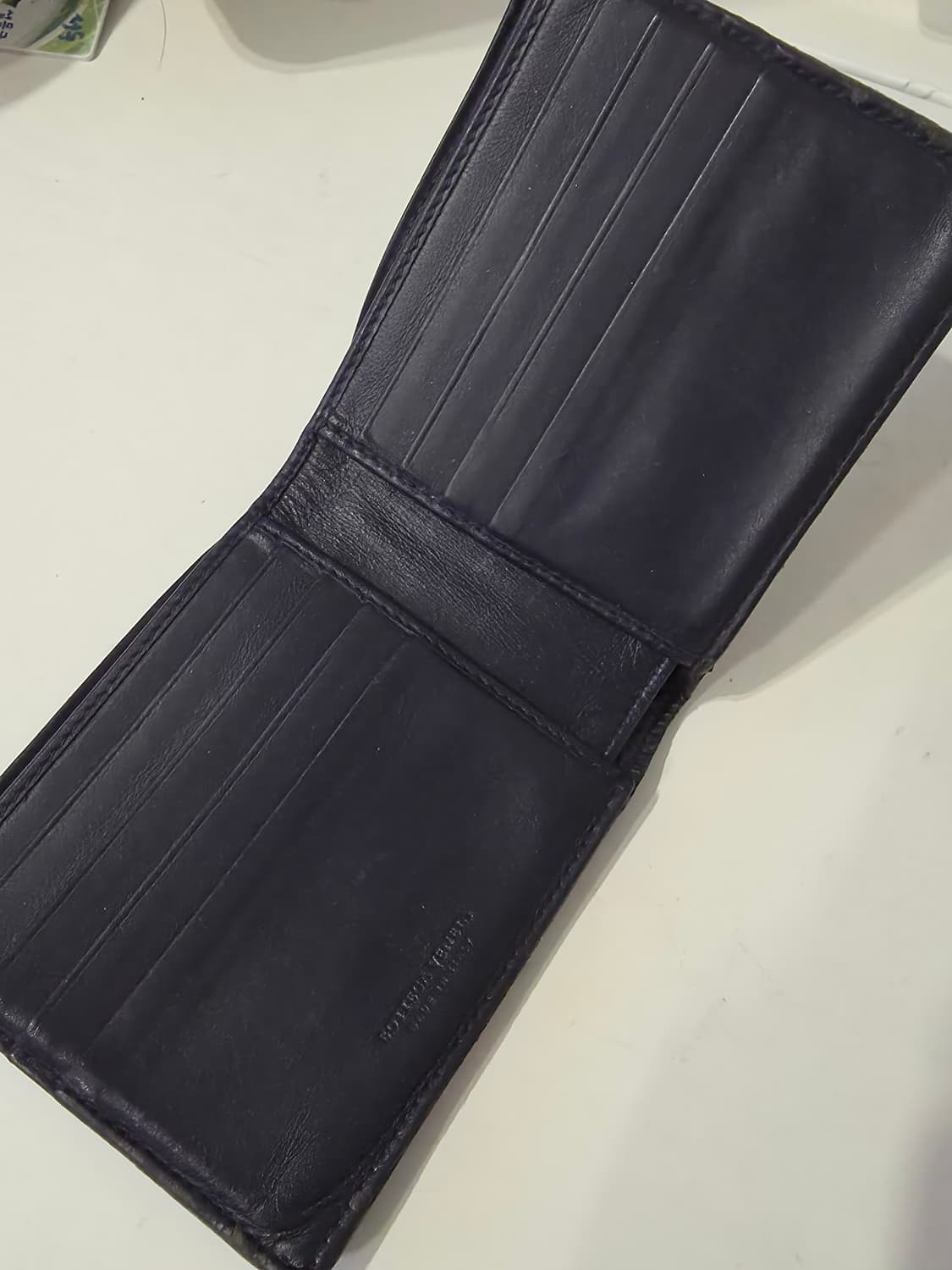 보테가 베네타 인트레치아 남성 반지갑 네이비 상품이미지4