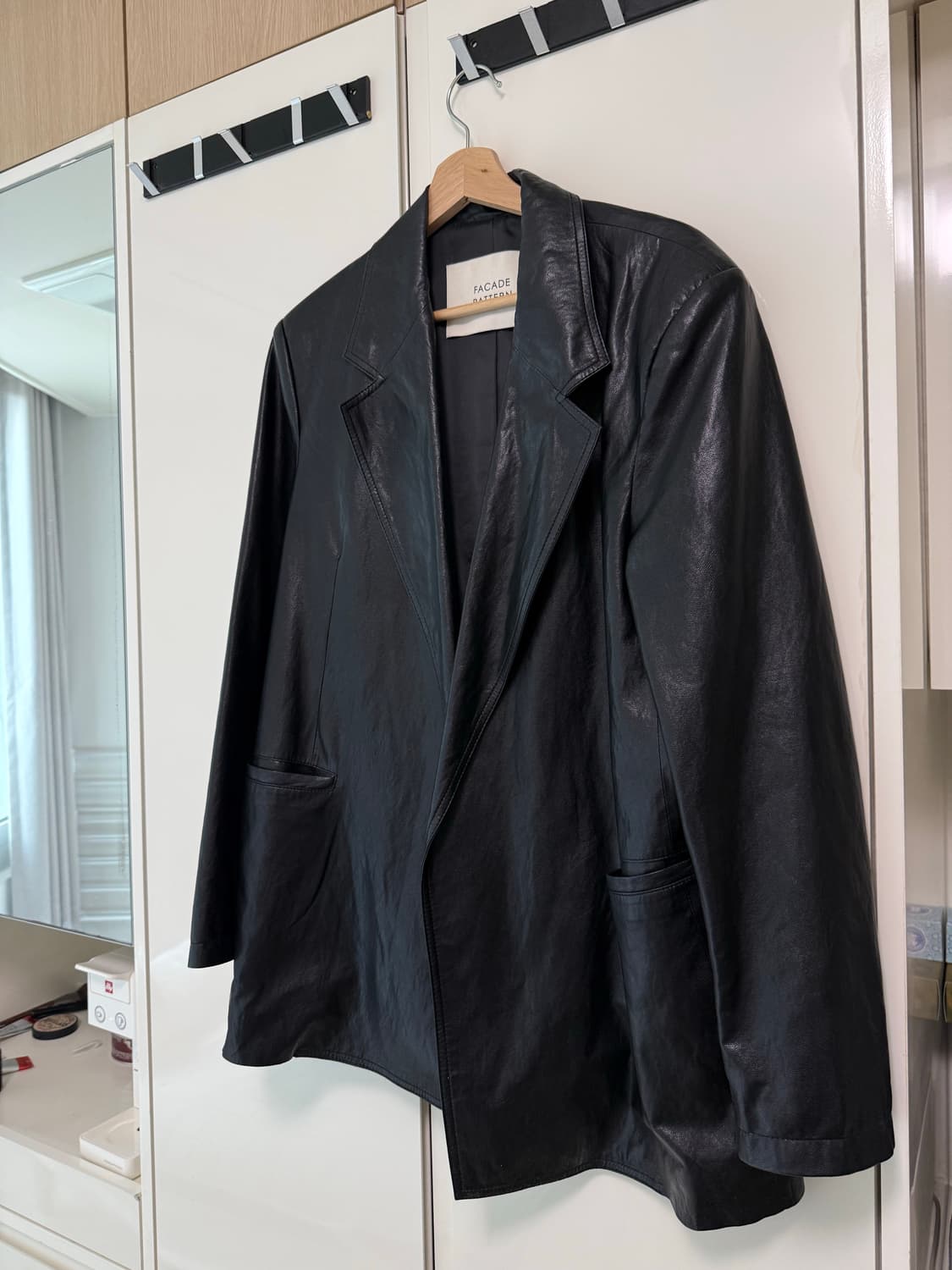 파사드패턴 블랙 레더 자켓 상품이미지2