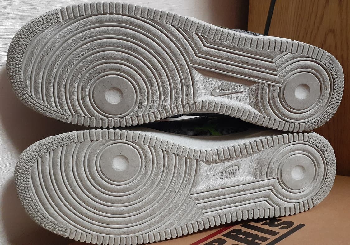 나이키 에어 포스 1 '07 LX 스모크 그레이 280 상품이미지7