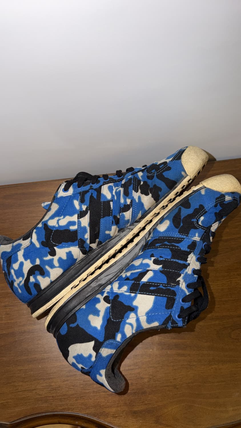 아디다스 블루 카모 스니커즈 상품이미지3