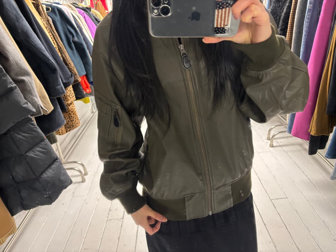 빈티지 레더 봄버 상품이미지1