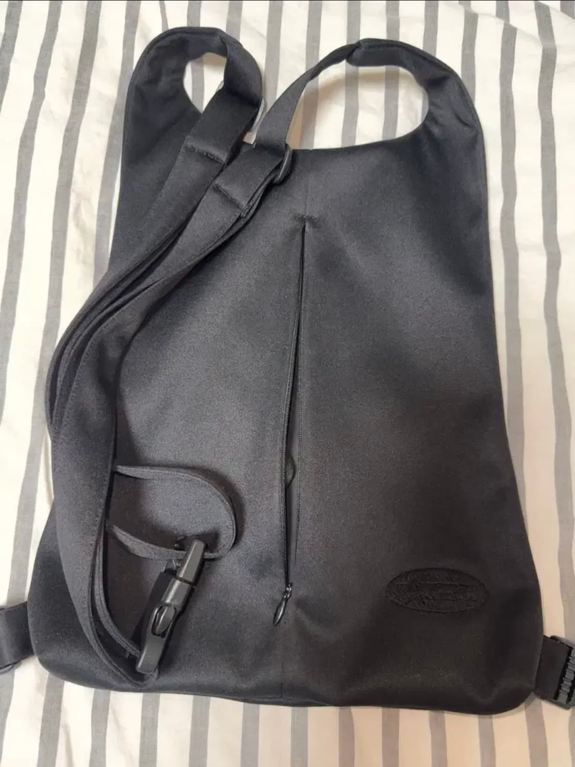지초이 백팩 jichoi backpack AW24 투웨이 크로스백 상품이미지4