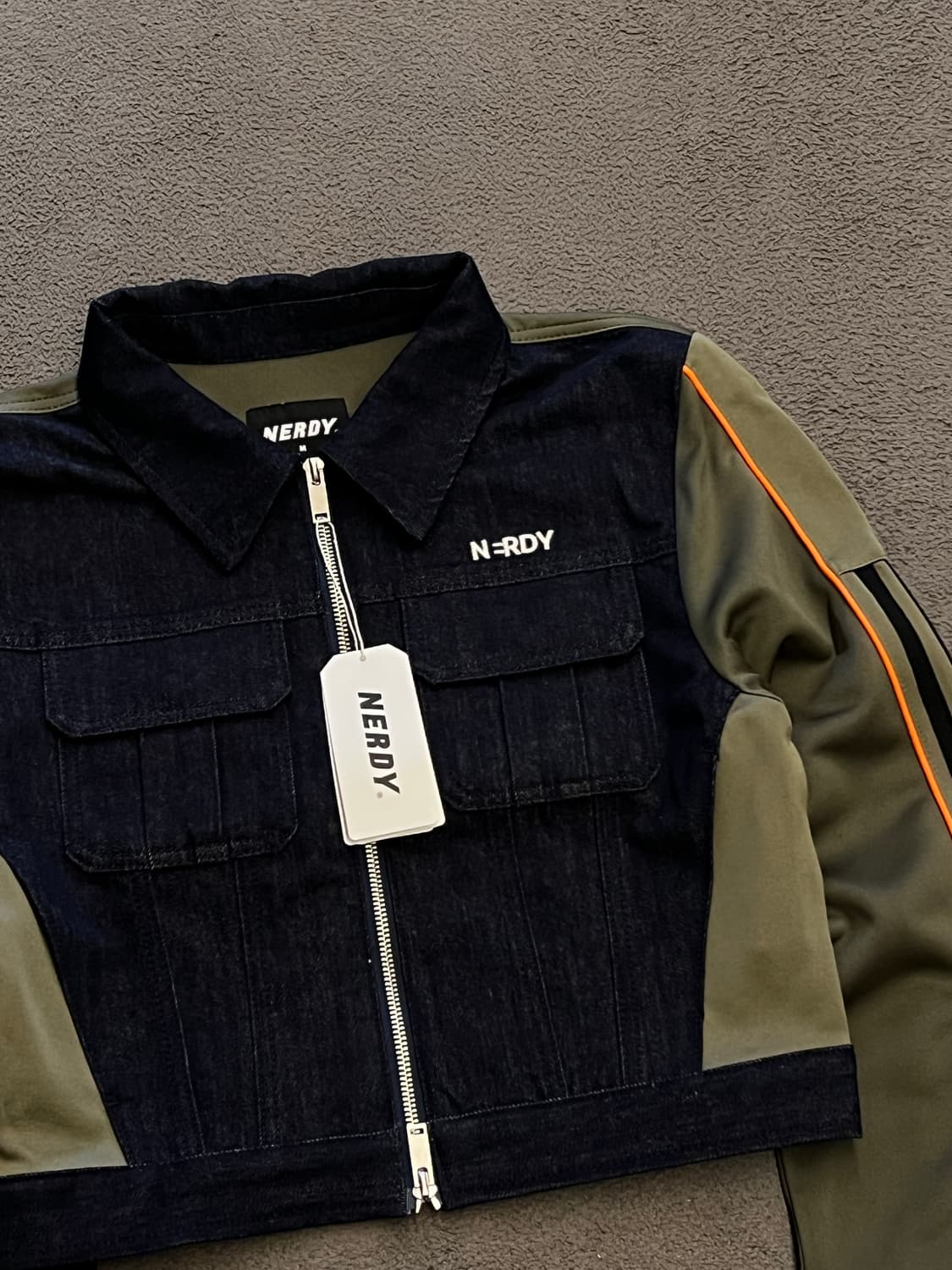 널디 크롭 데님 져지 자켓 새상품 처분  상품이미지2