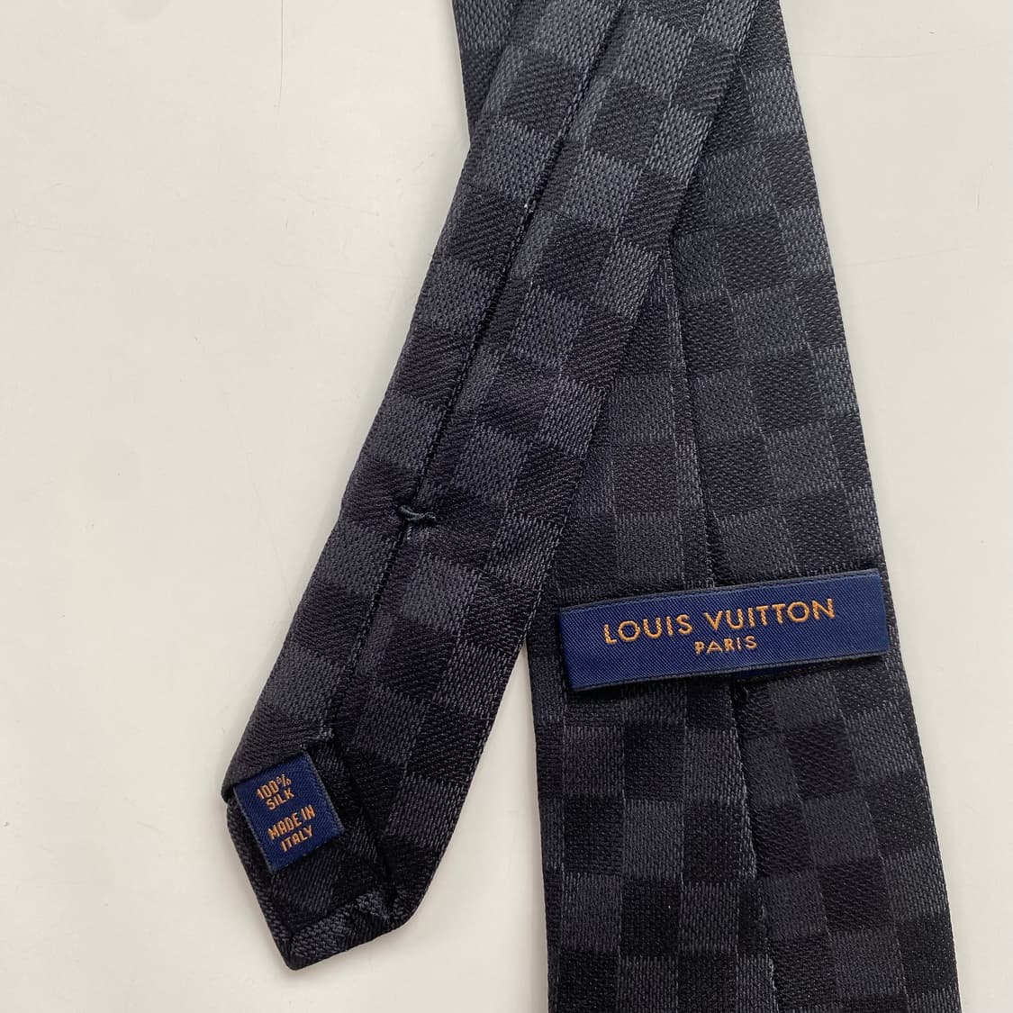 루이비통 (LOUIS VUITTON)다미에 블랙넥타이 정품 명품 상품이미지6