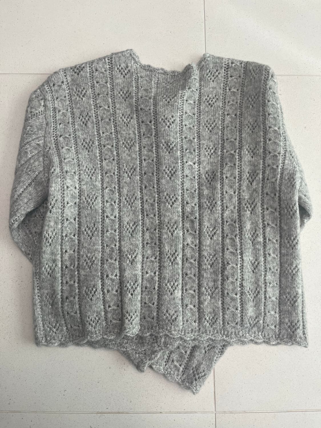 셀리테일즈 HANDMADE FLOWER BUTTON CARDIGAN 상품이미지8