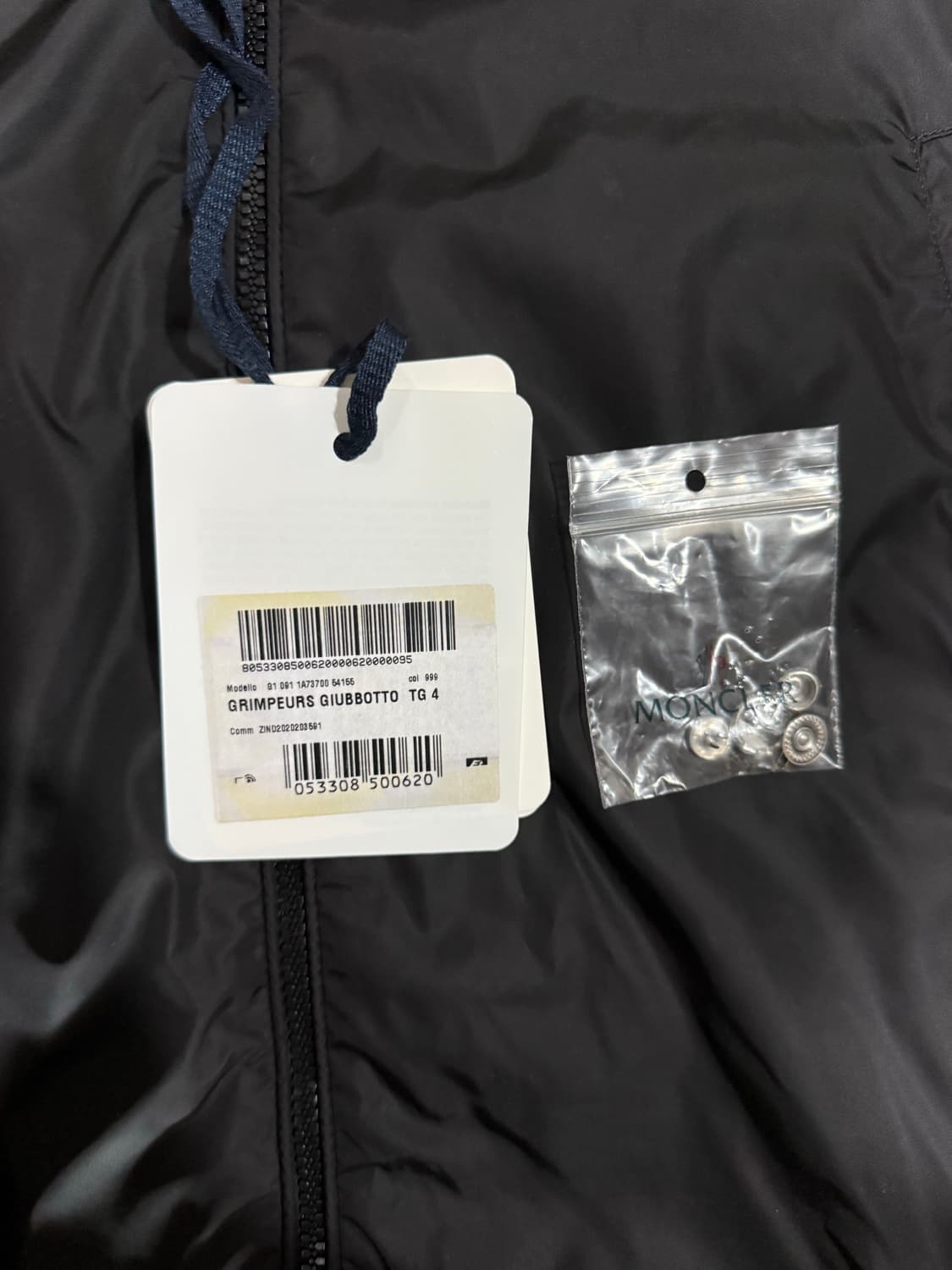 [당일출고,4사이즈] 몽클레어 그림퍼스 바람막이 상품이미지4