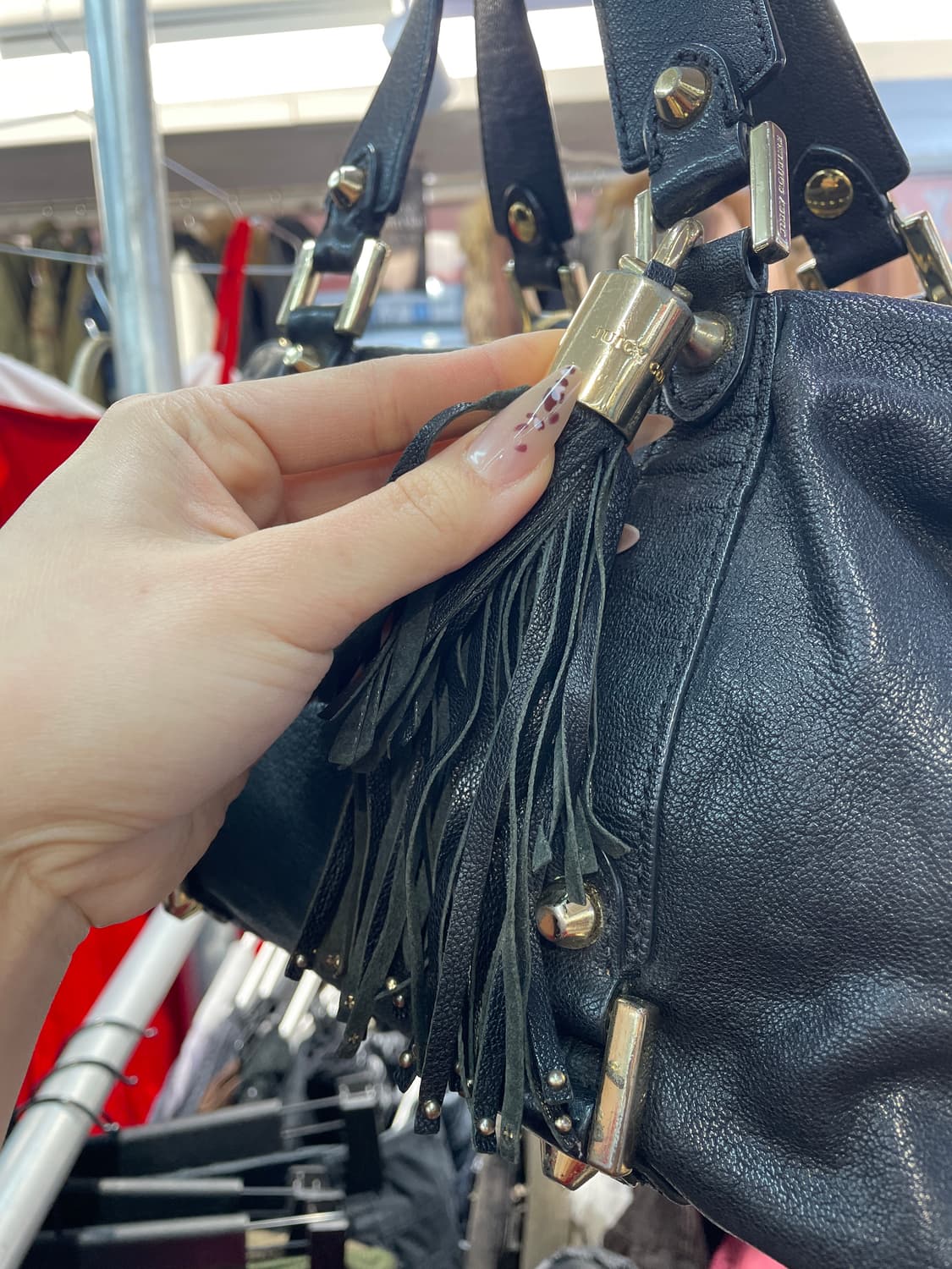 쥬시꾸띄르 염소가죽 스터드백 상품이미지5