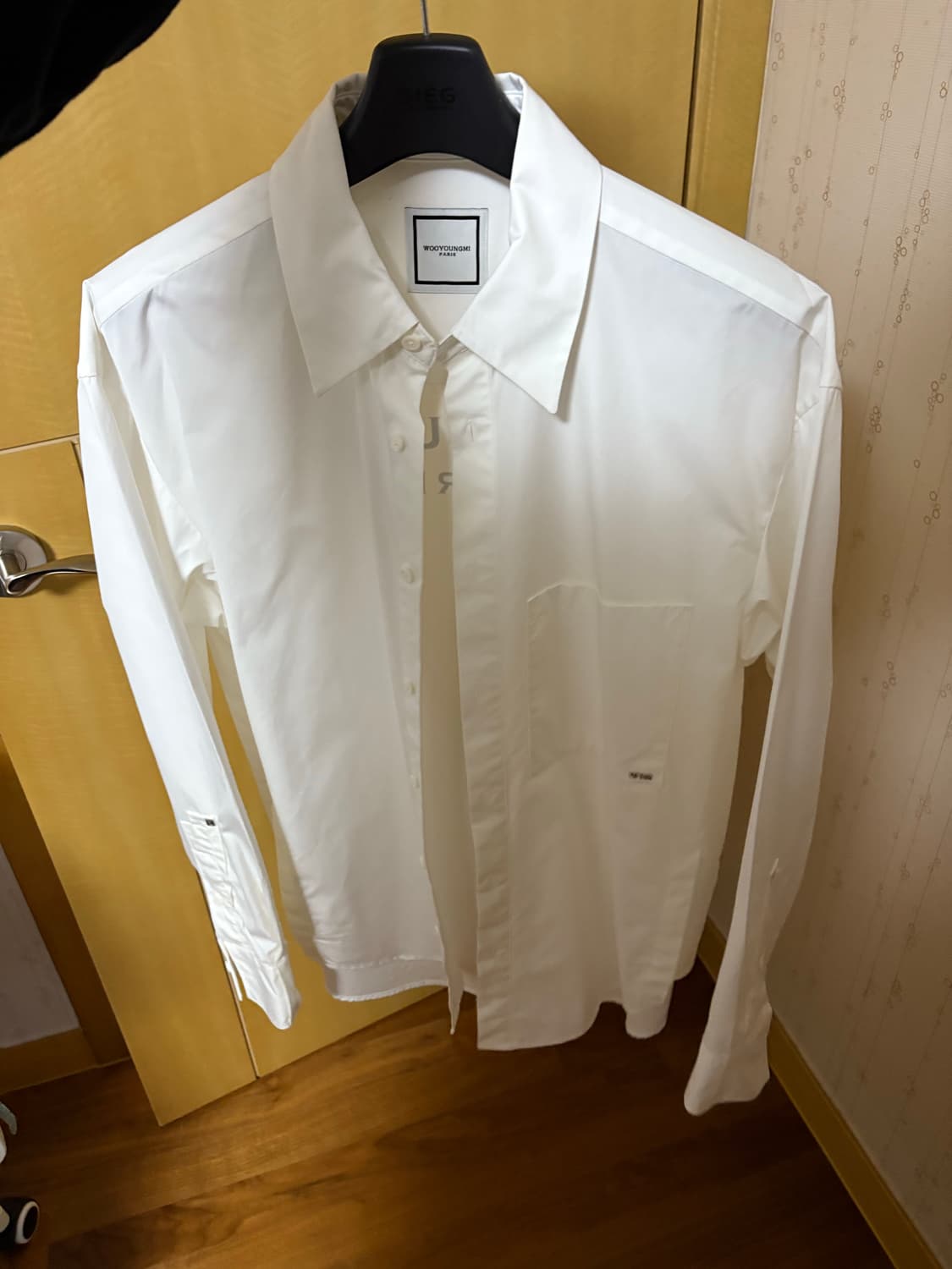 우영미 코튼 백로고 셔츠 화이트 48사이즈 상품이미지3