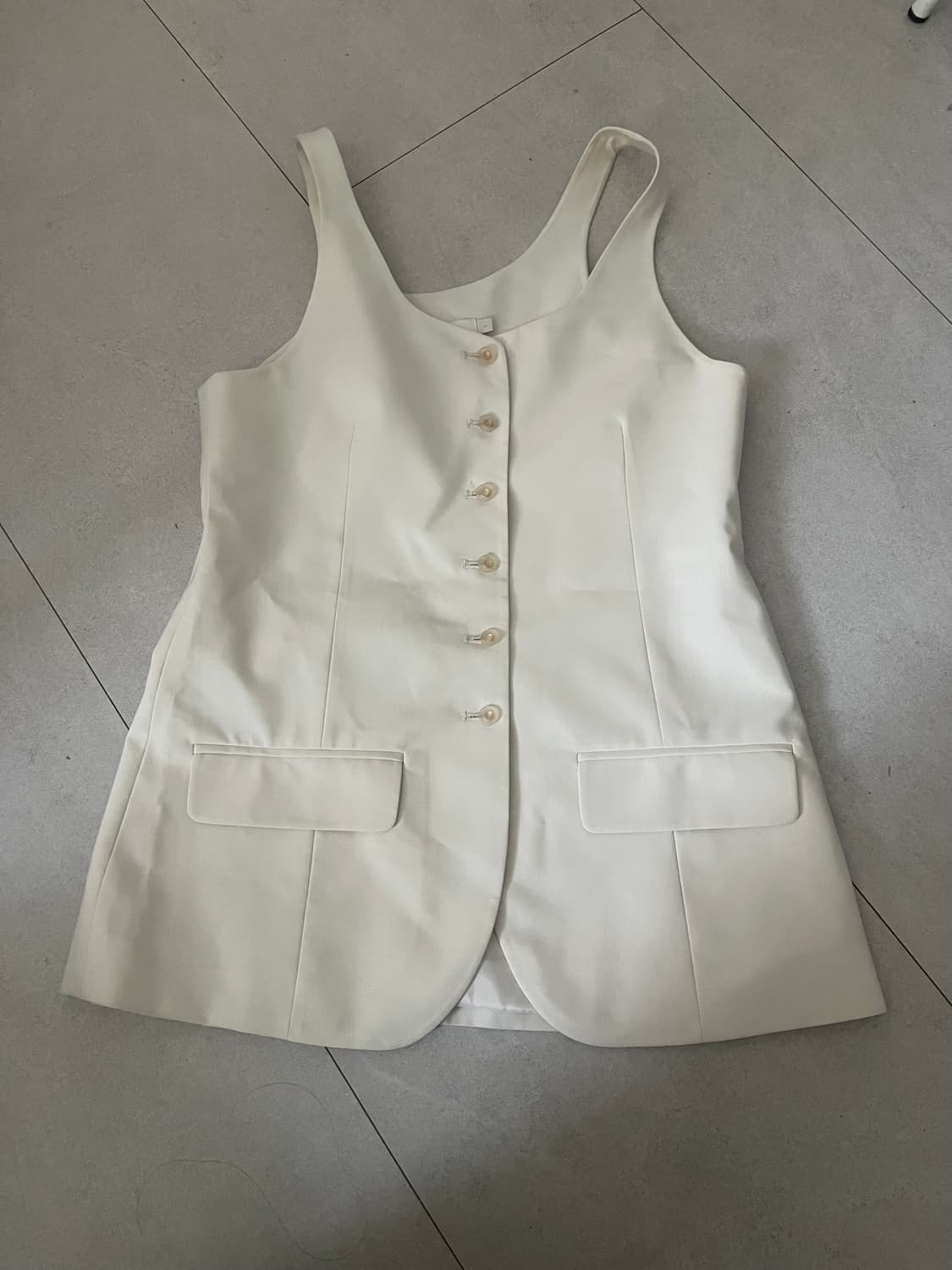 로우클래식 아이보리 베스트 S 상품이미지1