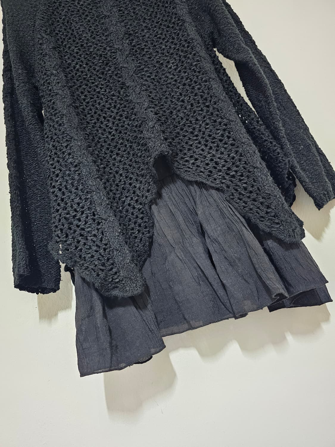 르니앤맥코이 블랙 짜임 니트 레이어드룩 스타일 55-55반 상품이미지2