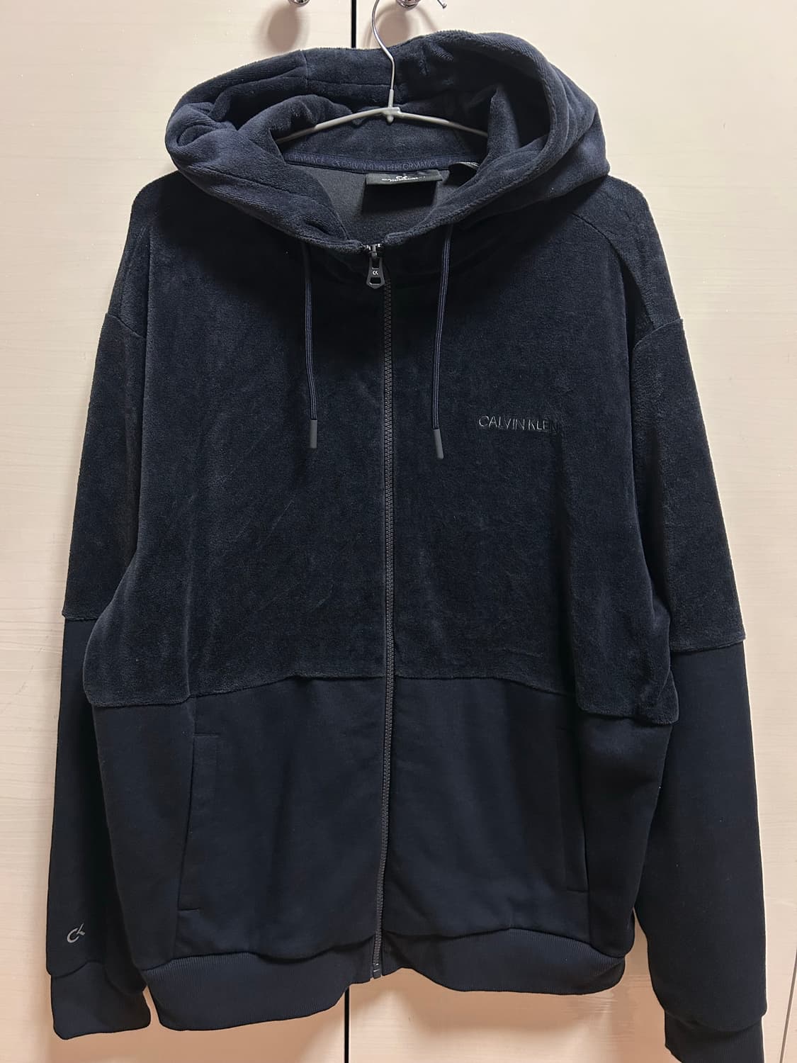 캘빈클라인 퍼포먼스 벨벳 후드집업 XL 상품이미지1