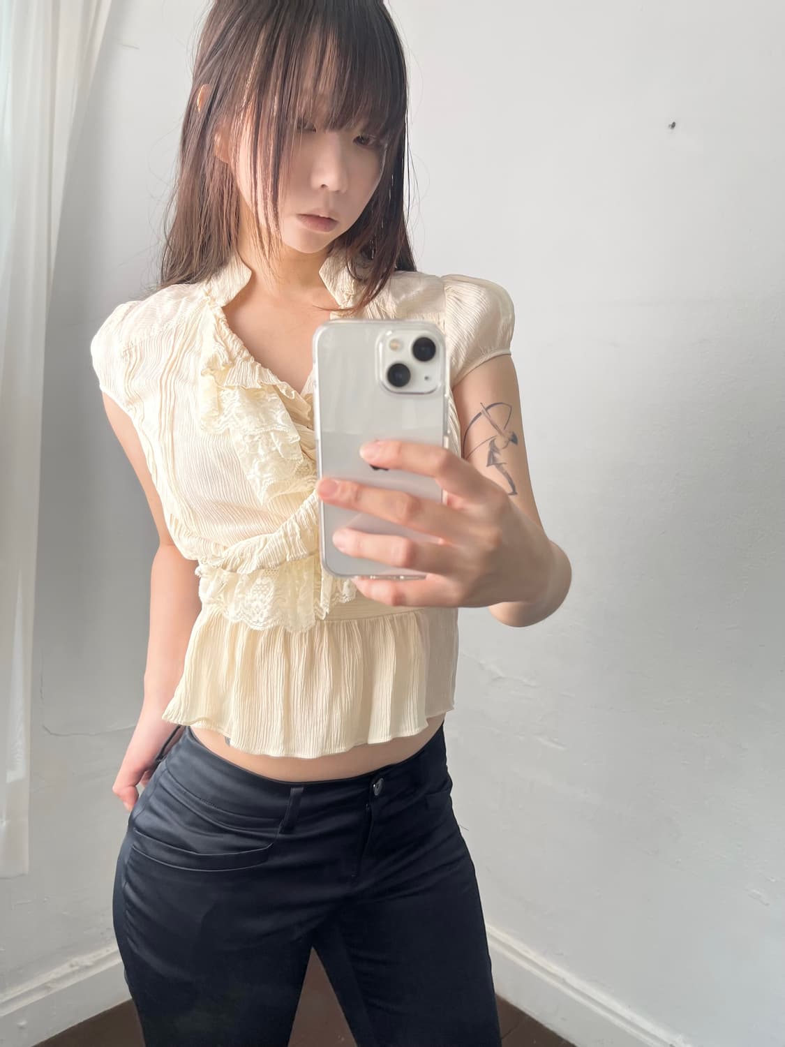 투버튼 레이스 블라우스 상품이미지2