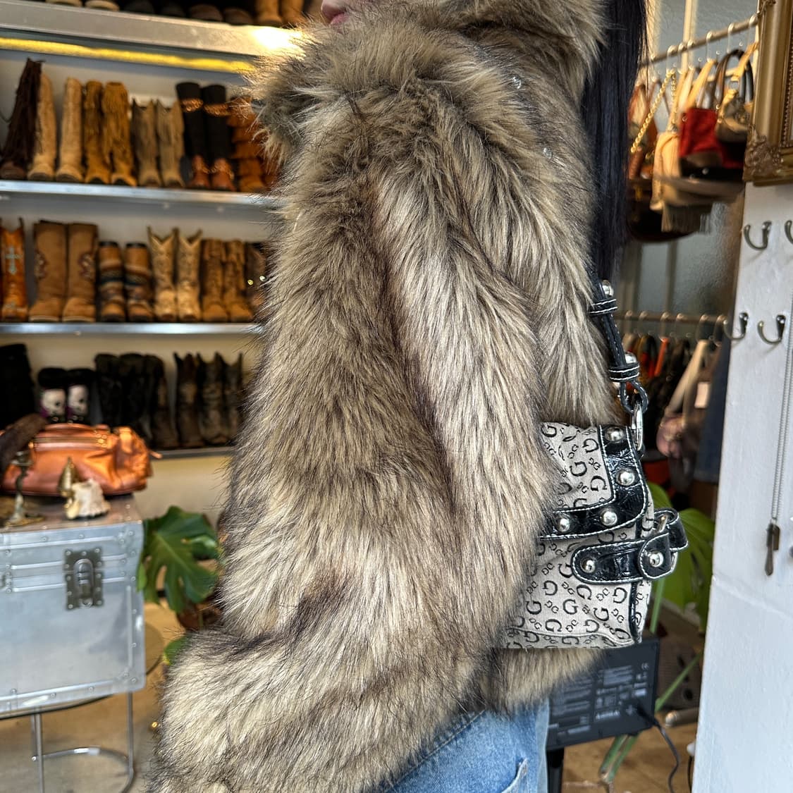 00s 빈티지 게스 실버 벳 숄더백 상품이미지8