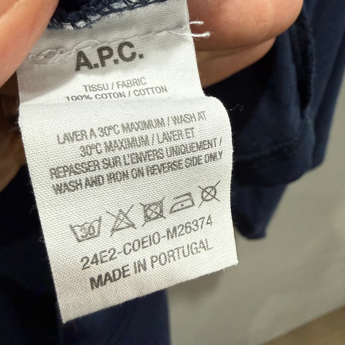 L 아페쎄 APC 발렌타인 아모 하트 반팔 티셔츠 상품이미지4