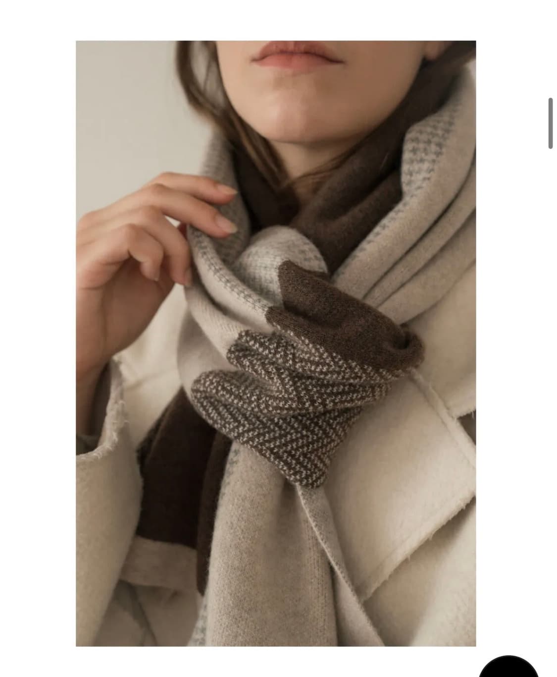 비비드솔리드 bibury muffler 브라운 색상 목도리 머플러 상품이미지4