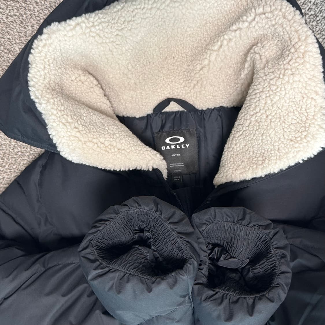 [S] 오클리 패딩 어반슬로프 푸퍼 자켓 FOA40743202E 상품이미지3