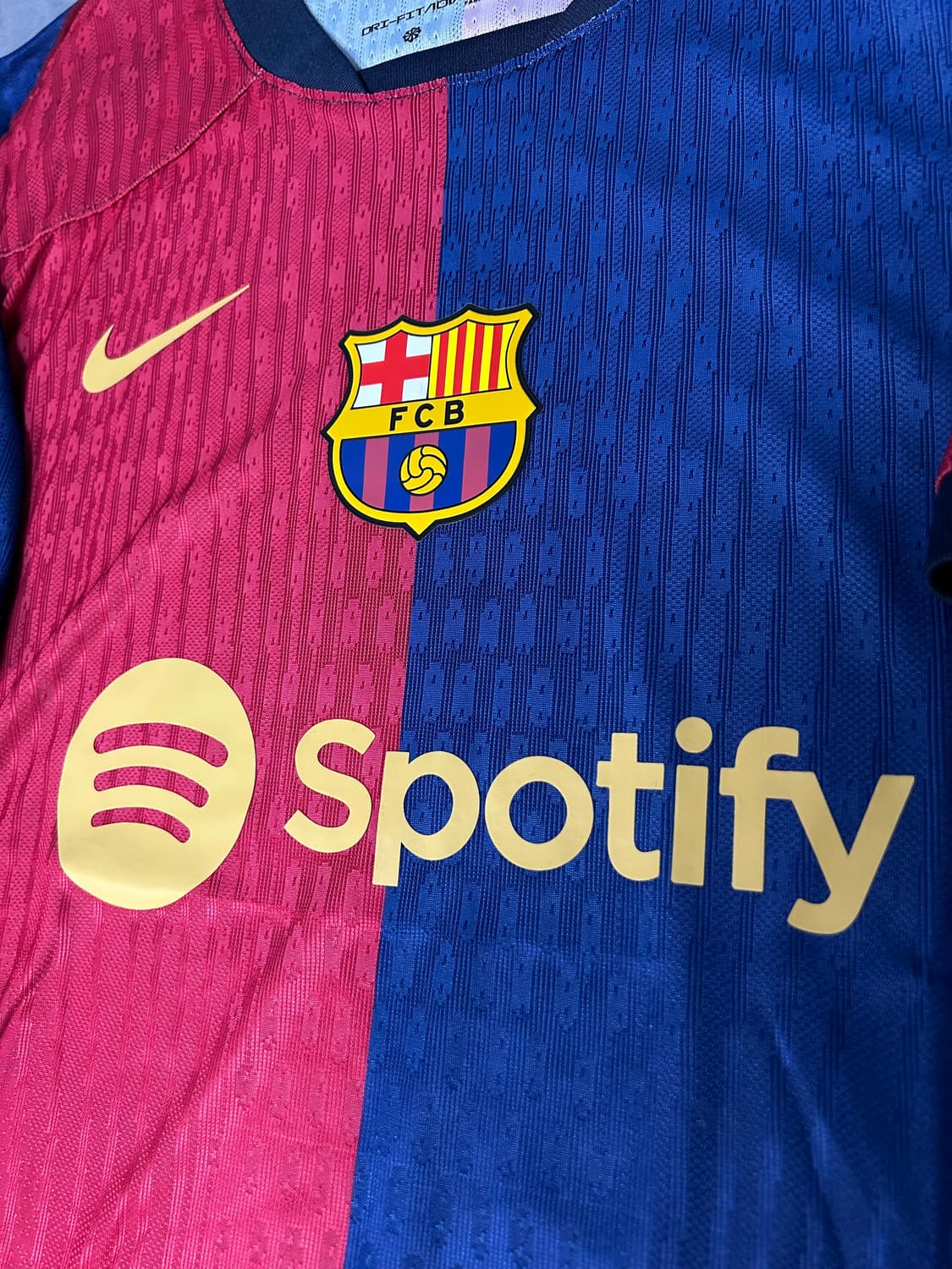 24/25 바르셀로나 홈 어센틱 유니폼 상품이미지5