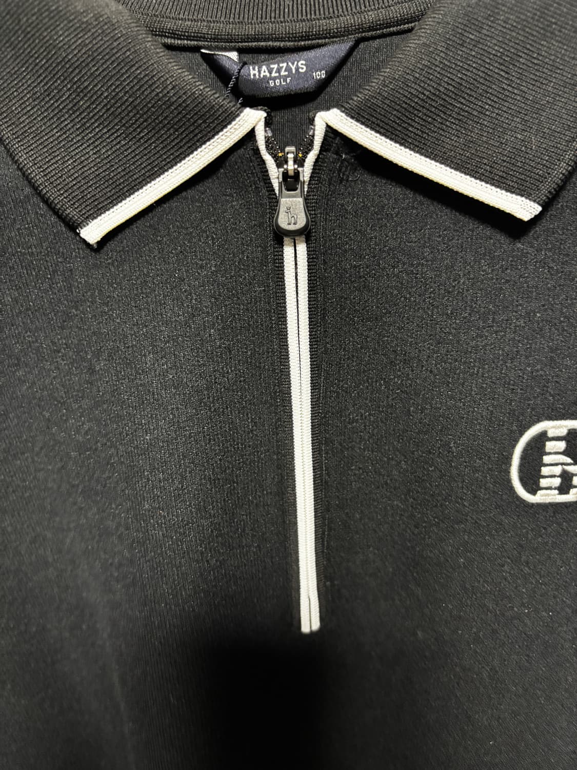 헤지스 골프 블랙 반집업 카라티 100 상품이미지6