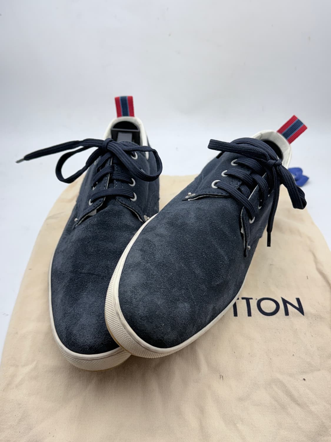 정품)루이비통 스니커즈265 상품이미지4