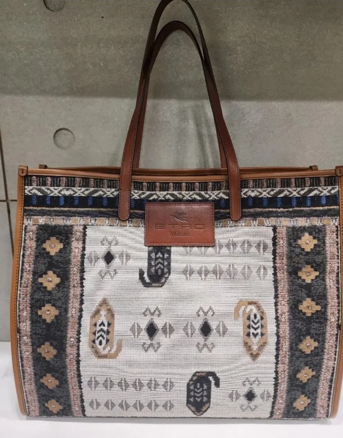 에트로 빅쇼퍼백 새제품 상품이미지1