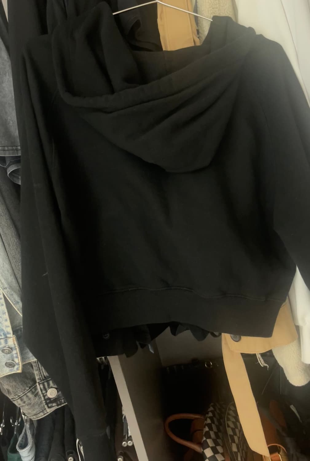 Rockcake 블랙 크롭 후드집업 FREE 상품이미지2