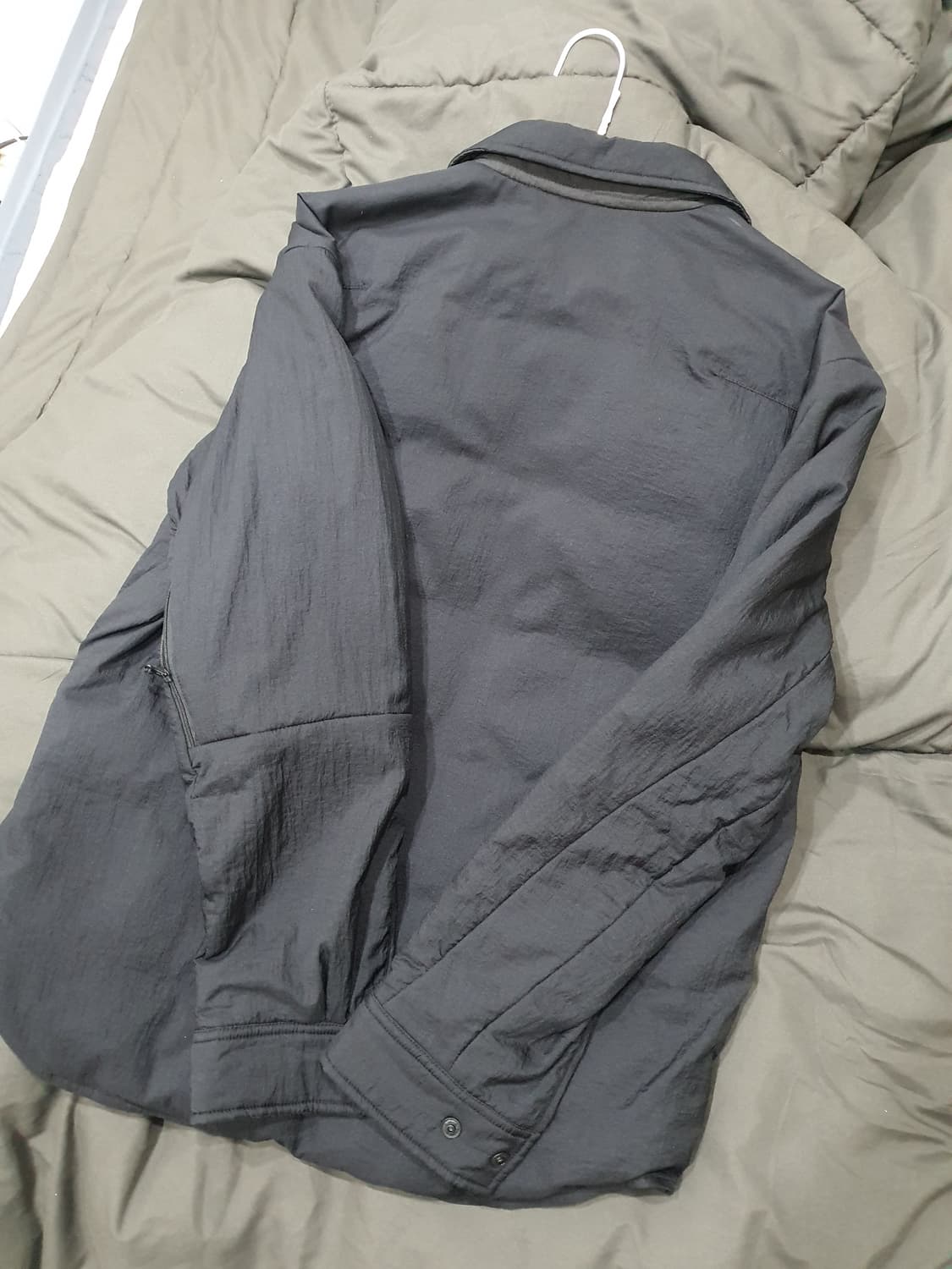 시리즈247 구스다운 경량패딩셔츠 상품이미지4