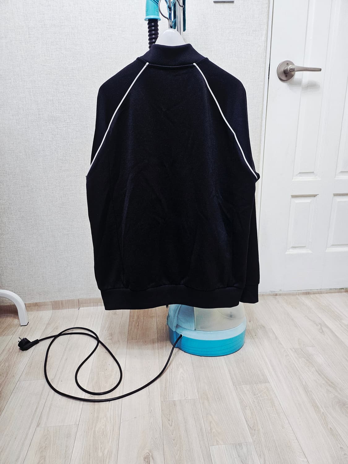 (110)2XL ☆초대장급☆ 아디다스 슈퍼스타 2중지퍼[검흰] 트랙탑져지 상품이미지6