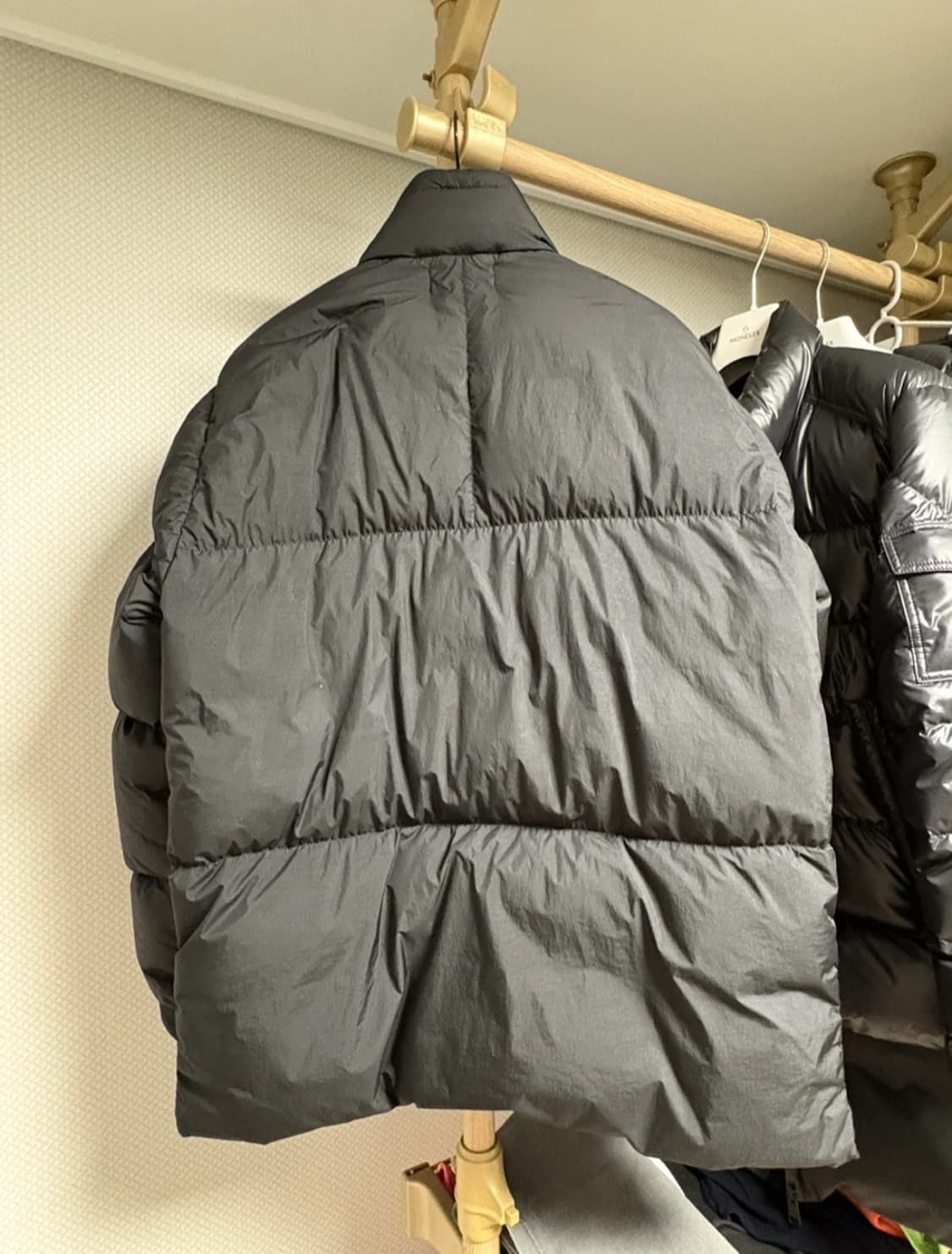 [L] 24FW 스톤아일랜드 크링클랩스 패딩 논후드 집업 자켓 경량 상품이미지6