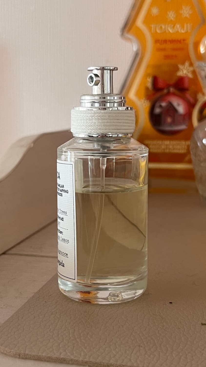 마르지엘라 향수 언더 더 레몬트리 상품이미지2