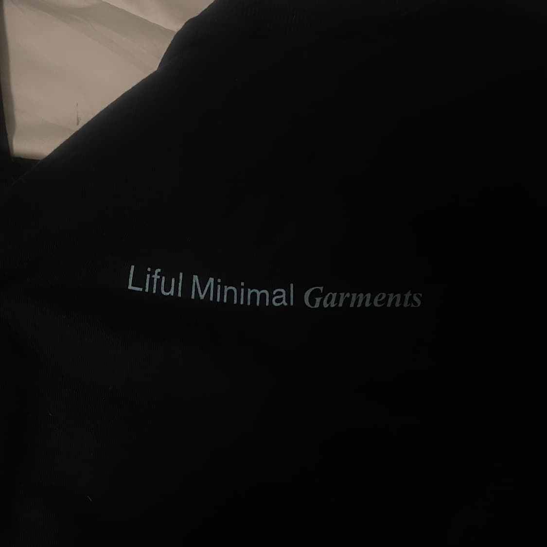 라이풀 검정색 맨투맨 2사이즈 상품이미지4