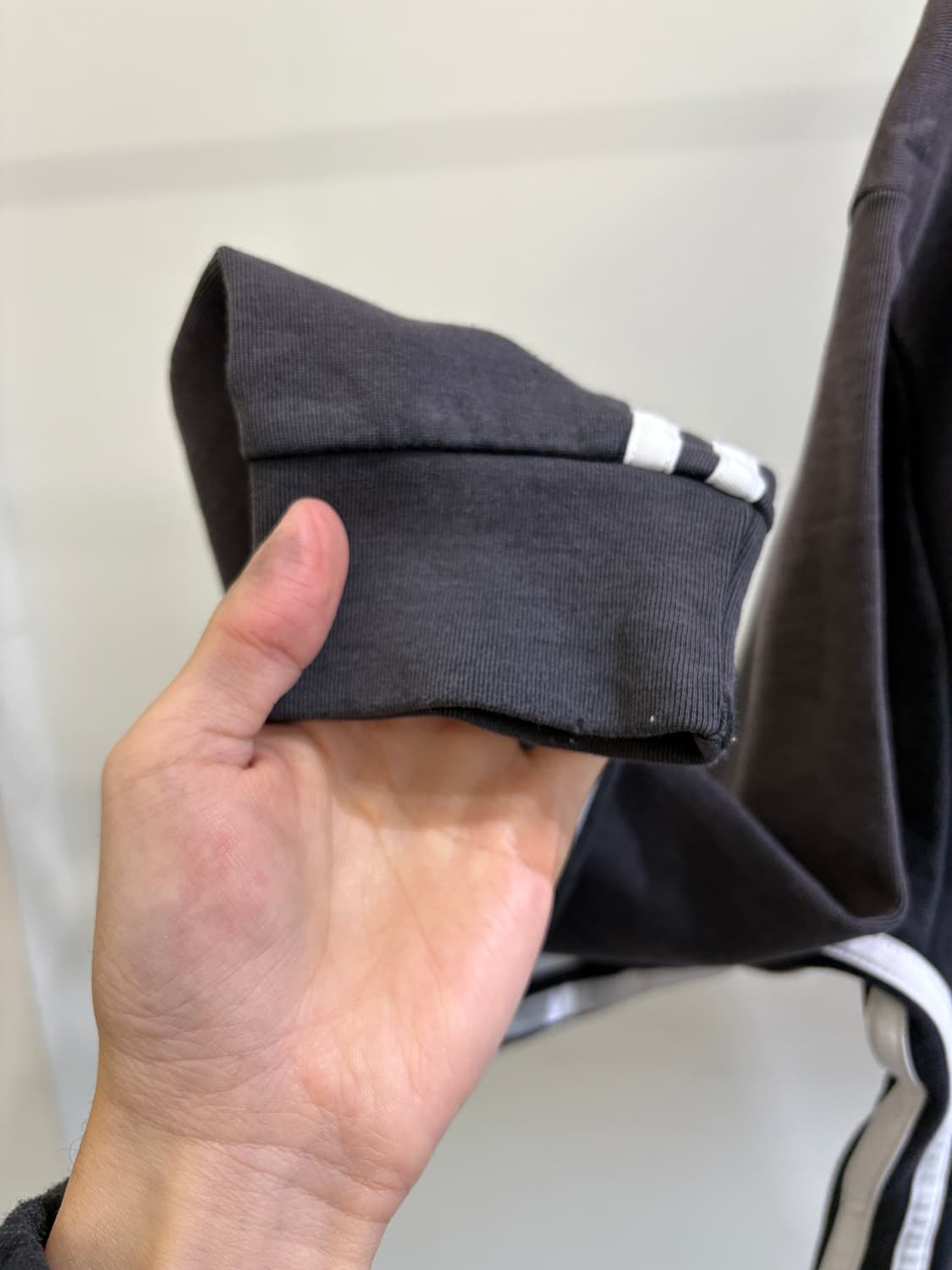 ADIDAS 후드집업 상품이미지4