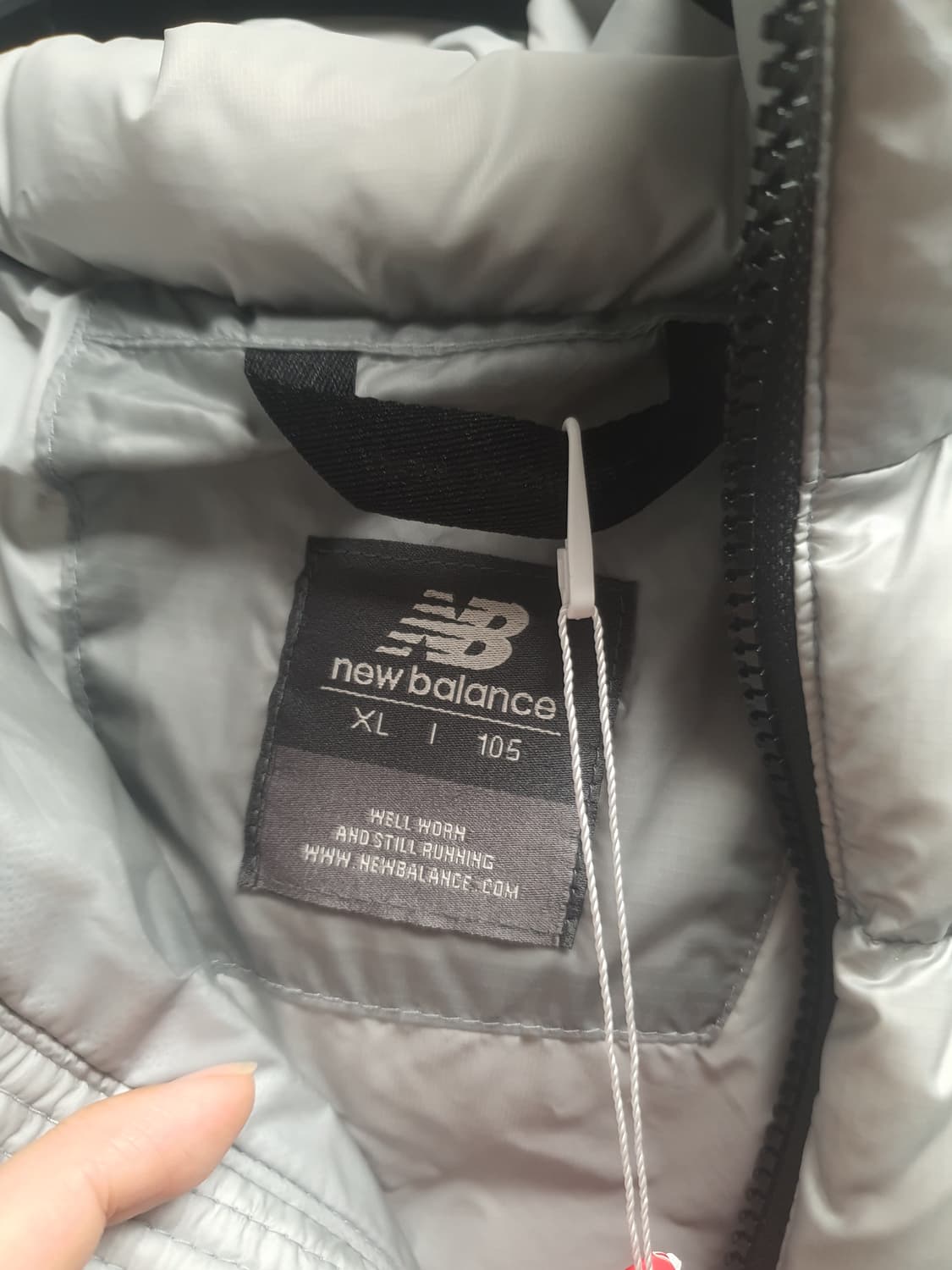 UNI플라잉77 슈퍼라이트 후드형 헤비 구스다운 Xl사이즈 상품이미지6