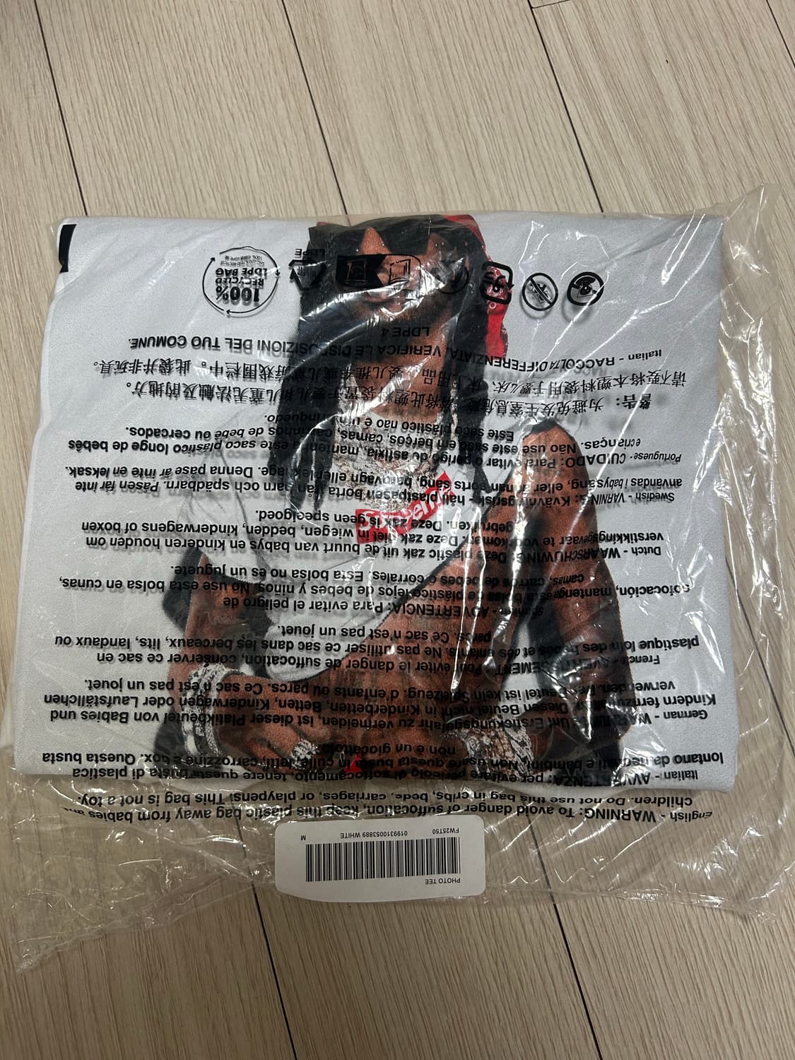 슈프림 플레이보이카티 포토티 L 상품이미지1