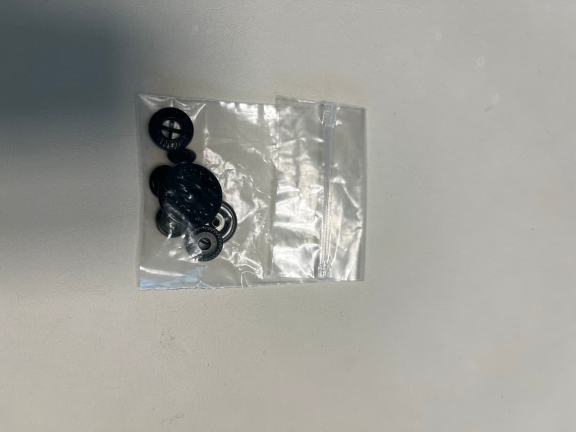 XL) 24FW 스톤아일랜드 크링클랩스 블랙 상품이미지3