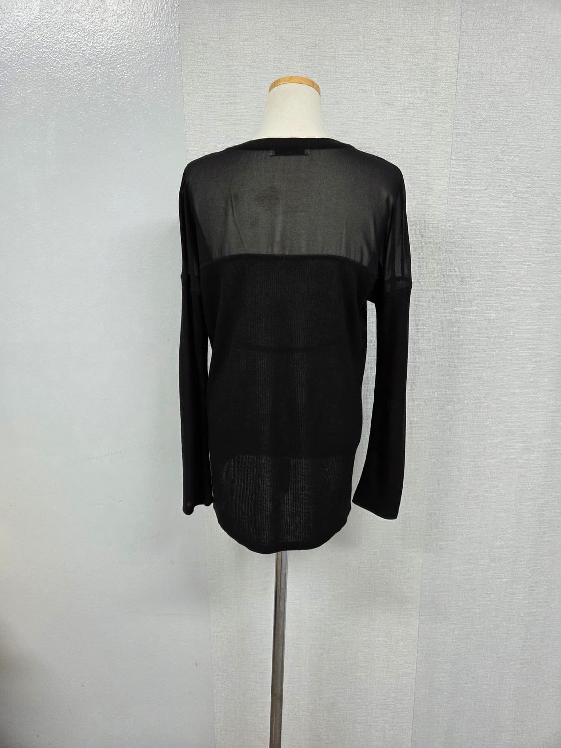 산드로 시스루   믹스라운드 티 상품이미지4