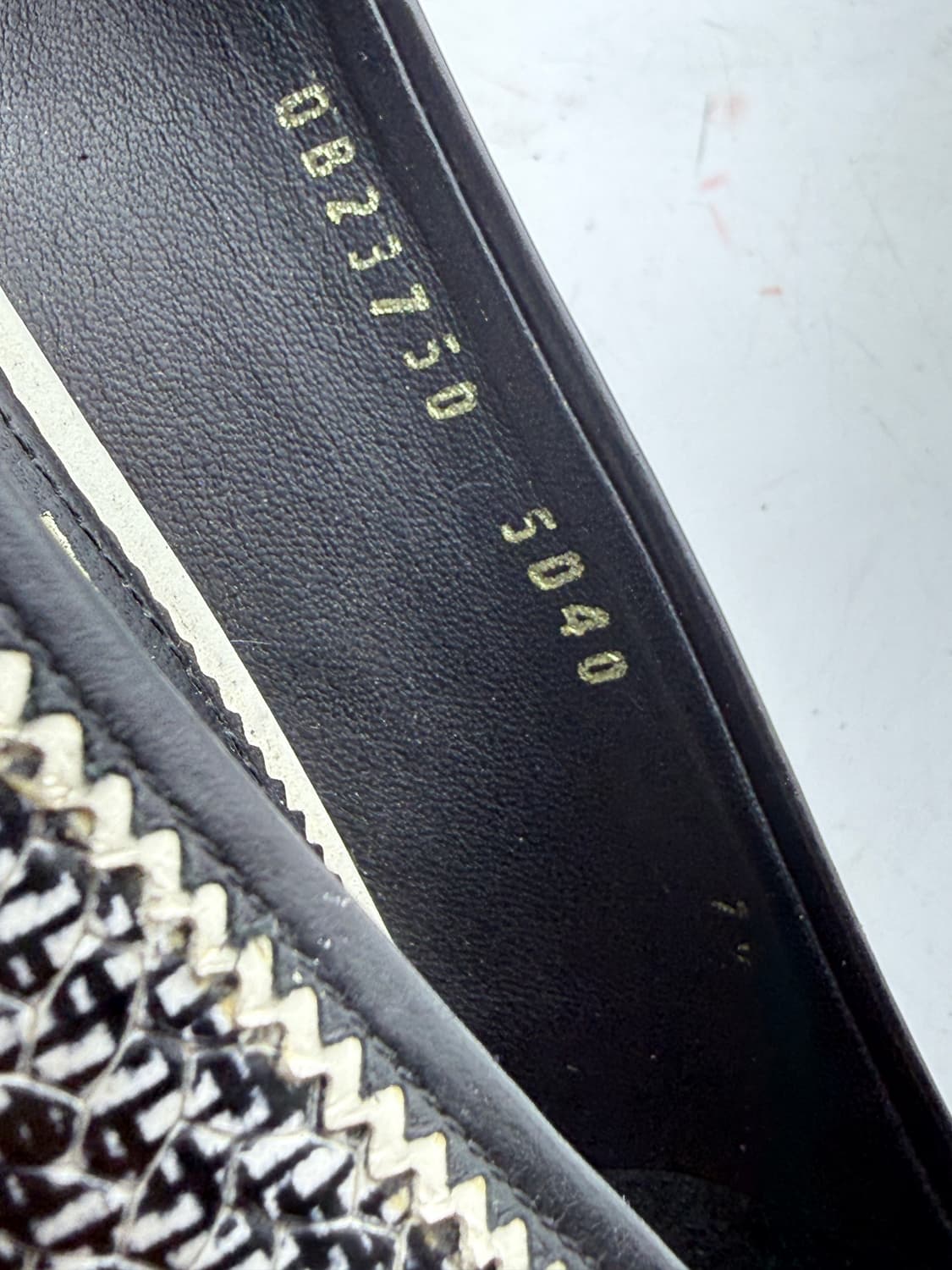 정품)페라가모 240 상품이미지5