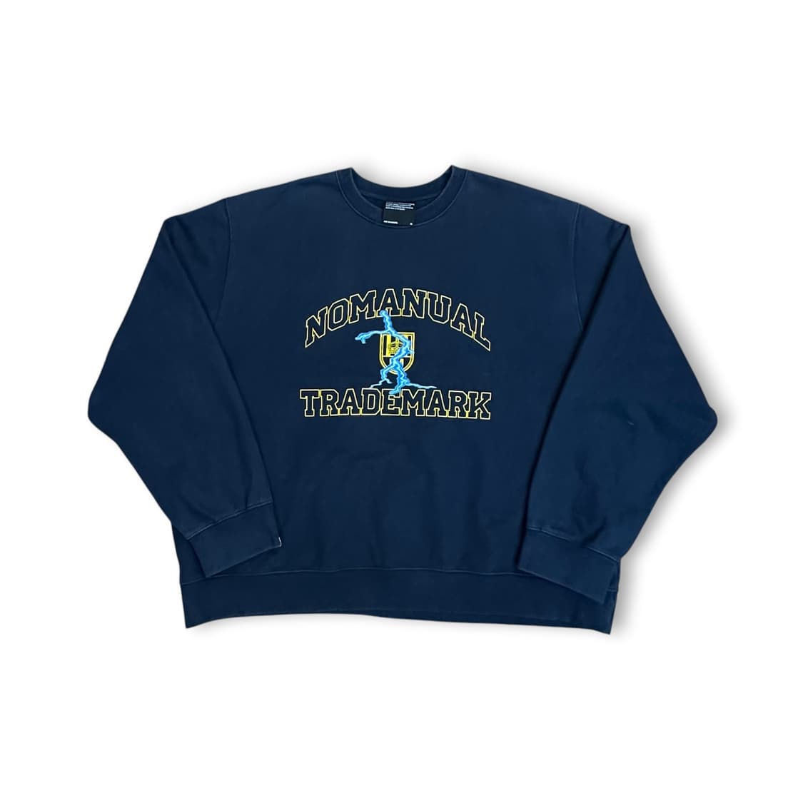 노매뉴얼 맨투맨 상품이미지1